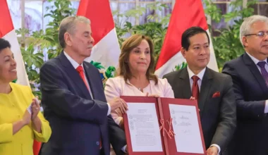 Ley de Amnistía: Congreso y Gobierno absuelven a violadores de derechos humanos